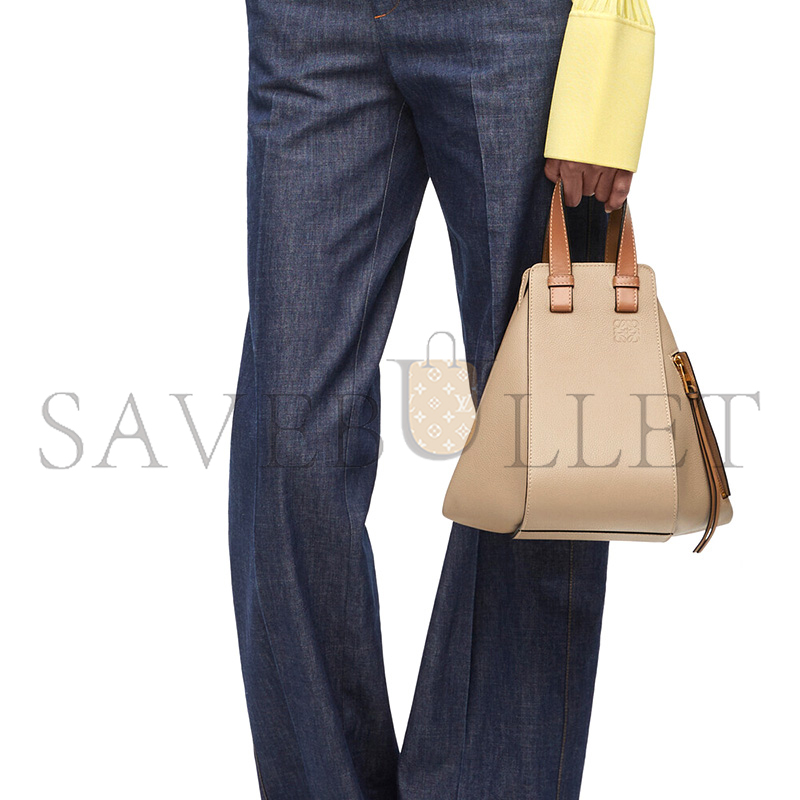 L0ew* small hammock bag in soft grained calfskin a538s35x51 (30*25*13.5cm)